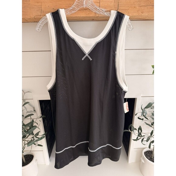 NWT Free People Movement Walk Out One Piece Romper Black Size Small - Picture 2 of 9